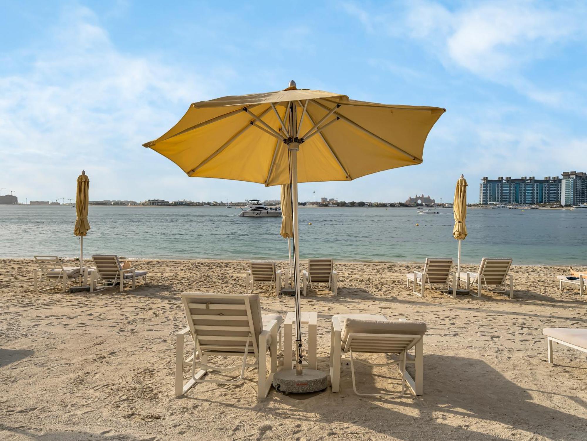 Utra Lux Large 1 Bedroom With Sunset Views And Private Apartment