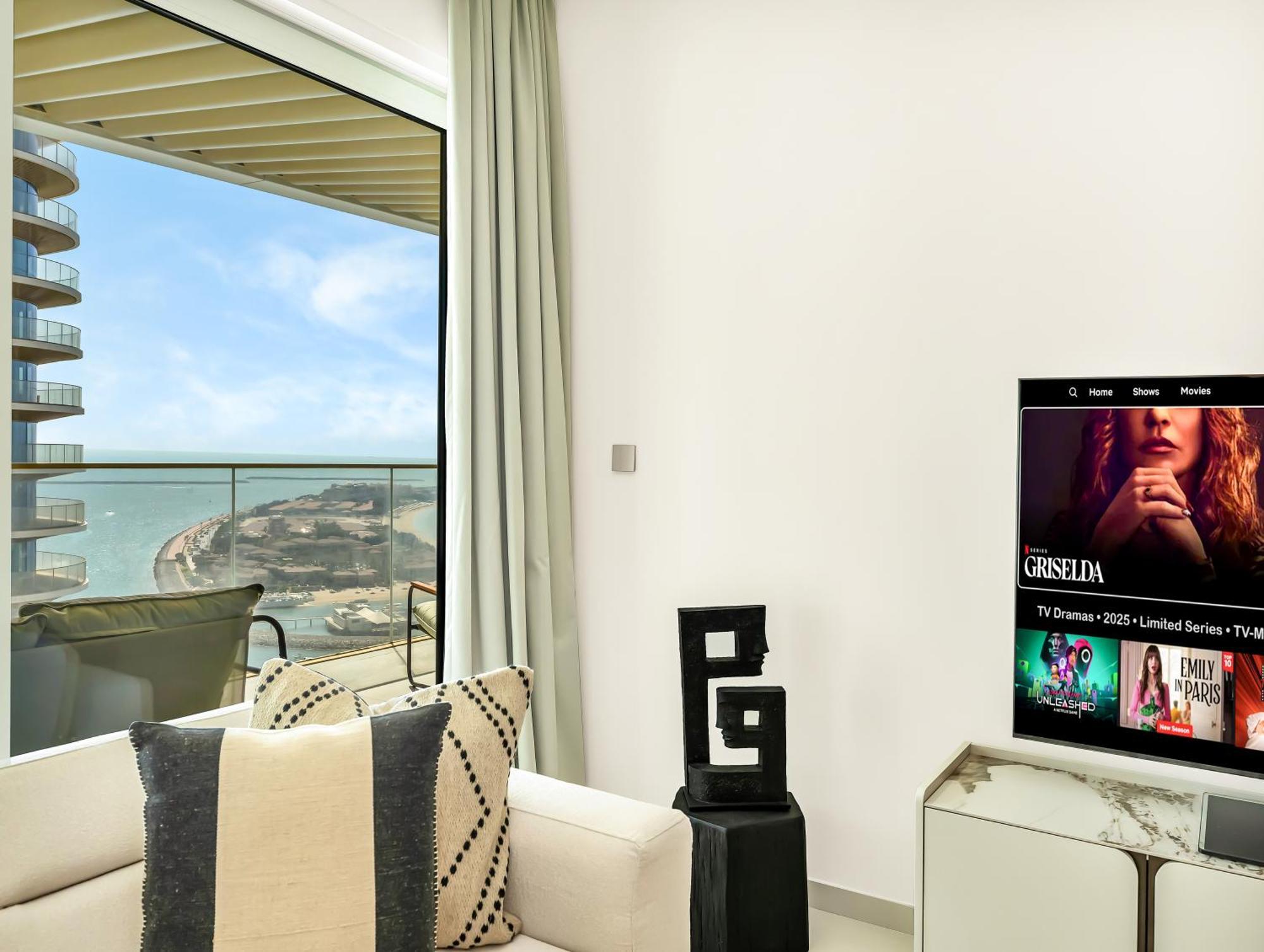Apartment Utra Lux Large 1 Bedroom With Sunset Views And Private Dubai